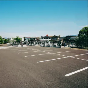 駐車場は最大60台可能